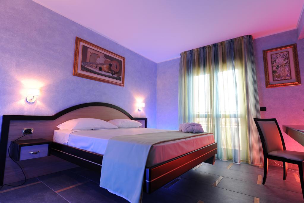 Grand Hotel Paradiso Catanzaro Bagian luar foto