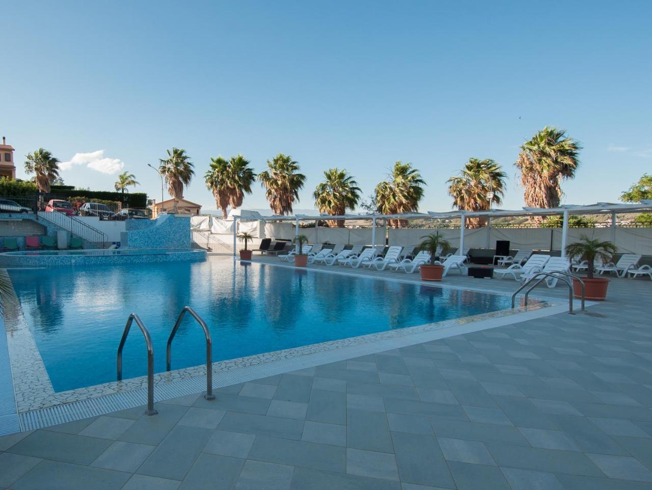 Grand Hotel Paradiso Catanzaro Bagian luar foto